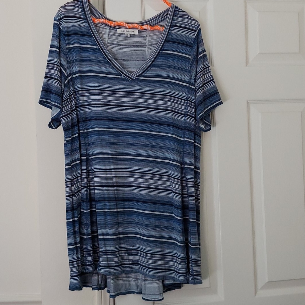 Short sleeve shirt